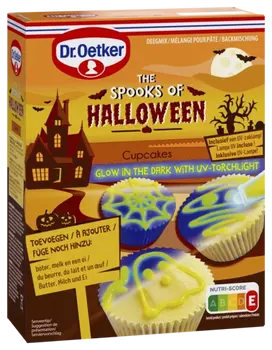 Dr. Oetker Glow in the Dark Cupcakes