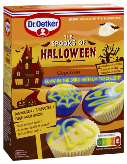 Dr. Oetker Glow in the Dark Cupcakes